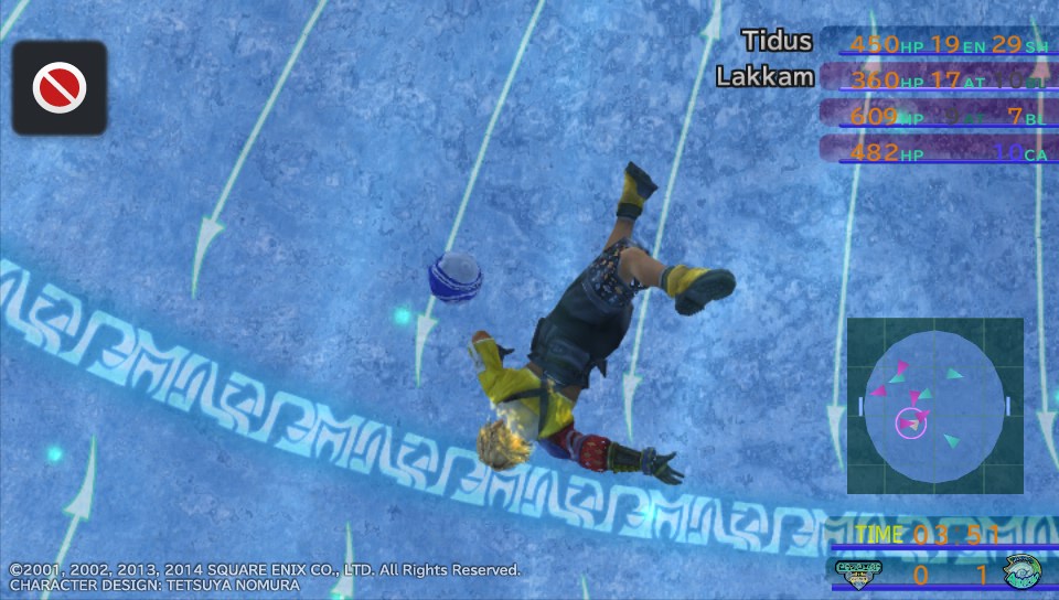 Screenshot of Tidus doing a flip while kicking the ball underwater in blitzball